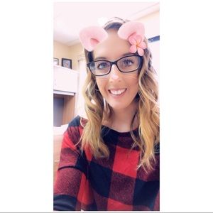 Meet your Posher, Kayla